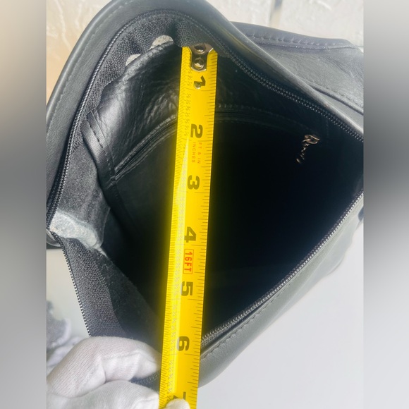 VINTAGE RARE HIPPIE COACH SLIM FLAT BACKPACK #9405 BLACK LEATHER - Picture 10 of 16